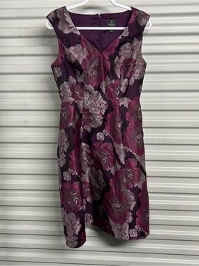 Adrianna Papell Plum and Magenta Floral V-Neck Midi Dress